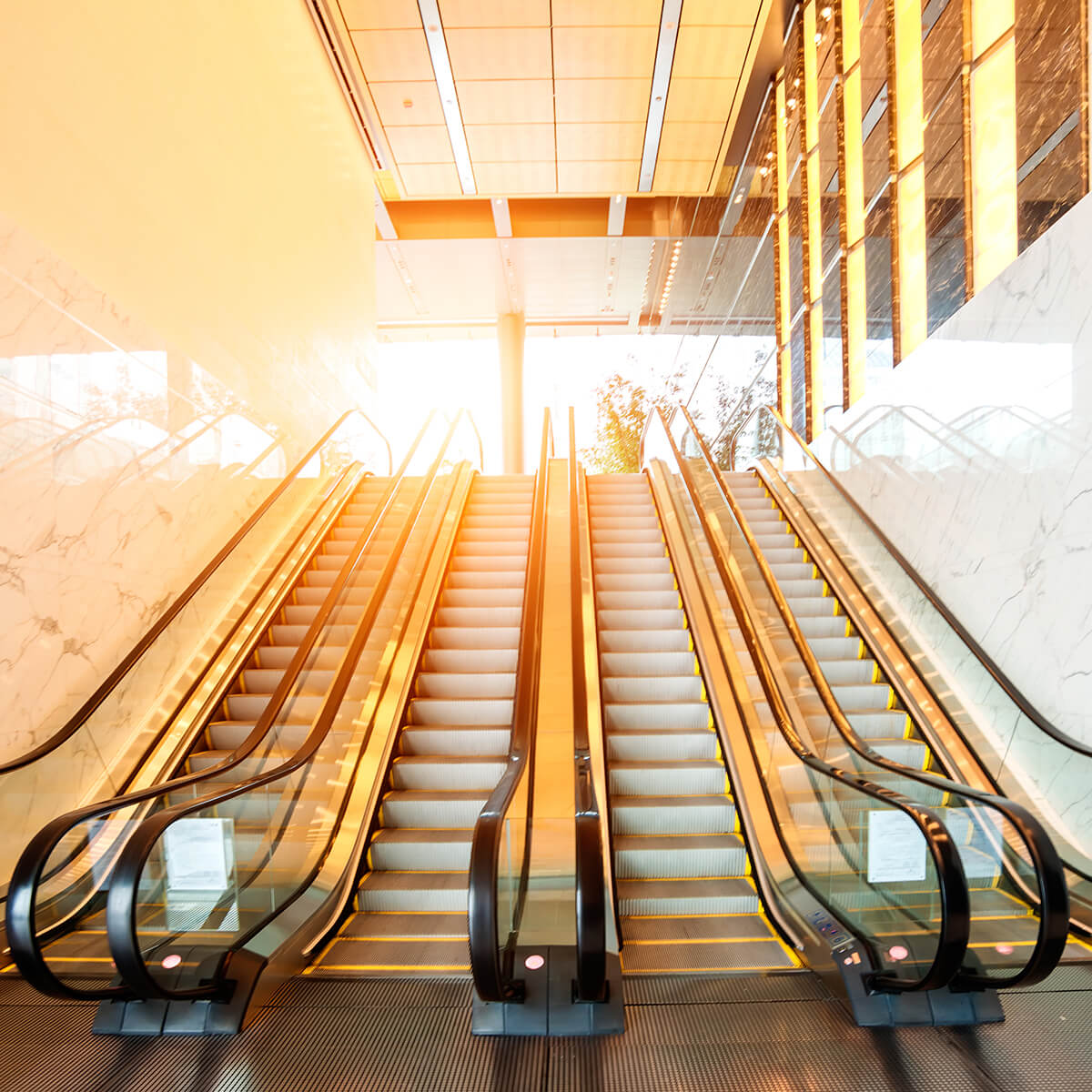 Escalators & moving walks